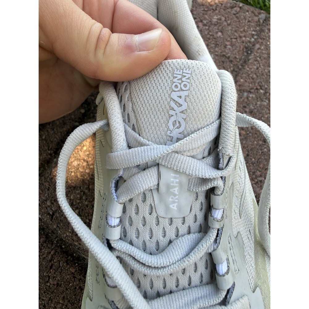 Hoka One One Arahi 5 Running Shoes Sneakers Women's Size 8 White Gray Athletic - Picture 15 of 16